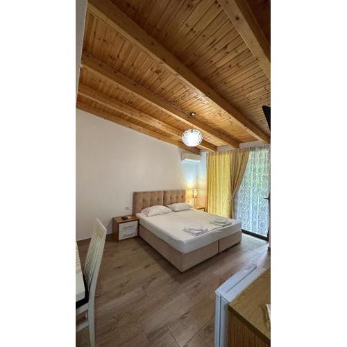 Laura Room’s