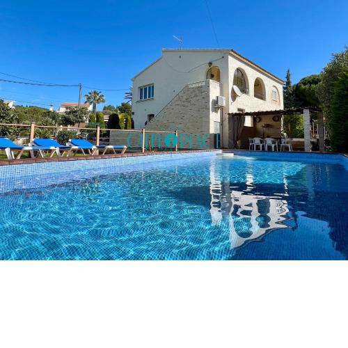 LAUREL Villa con Gran piscina privada