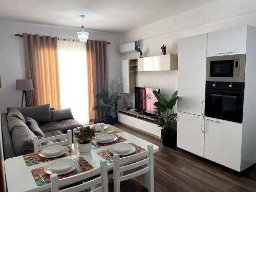 Laurent's Durres sea apartment