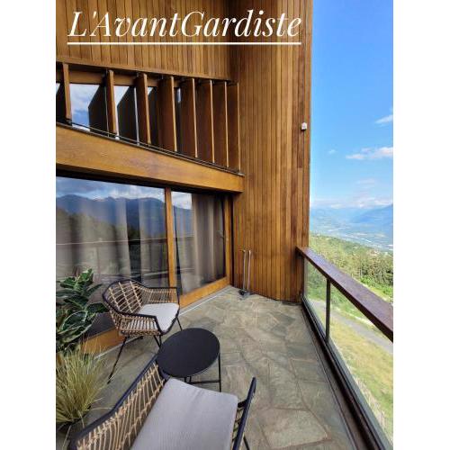 L'AvantGardiste, Spacious 6 bedroom panoramic view