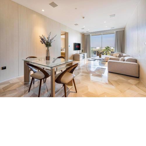 Lavish Sea View 2BR with M at Five Palm