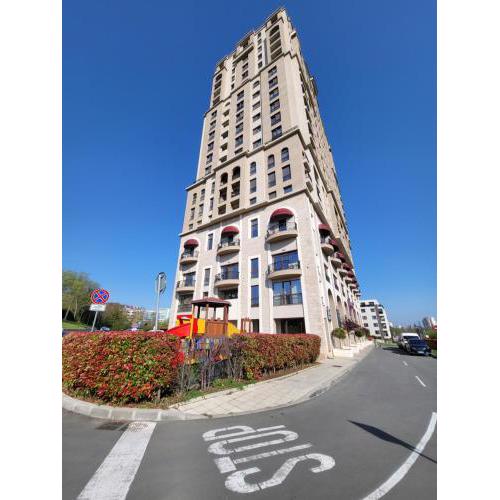Lazuren Bryag Lux suite