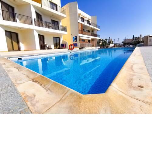 Lazy Days Pool Apartments