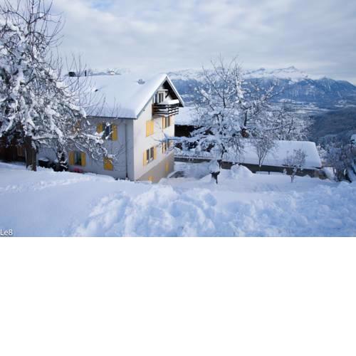 Le 8 Chalet