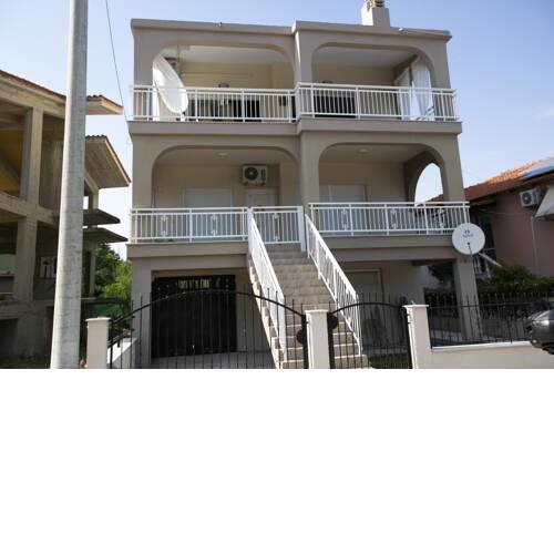 Le An Apartments