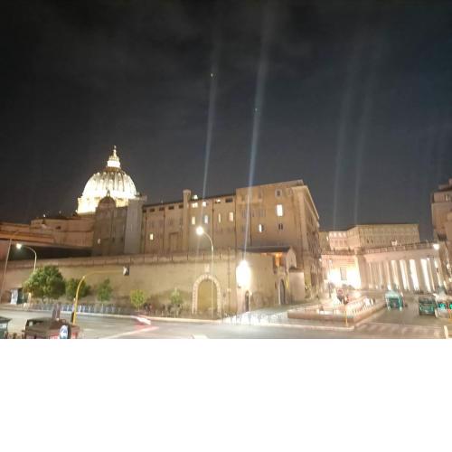 Le Colonne Di San Pietro