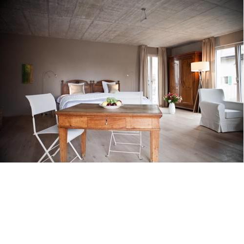 Le Coq Chantant B&B and Boutique Hotel St-Livres