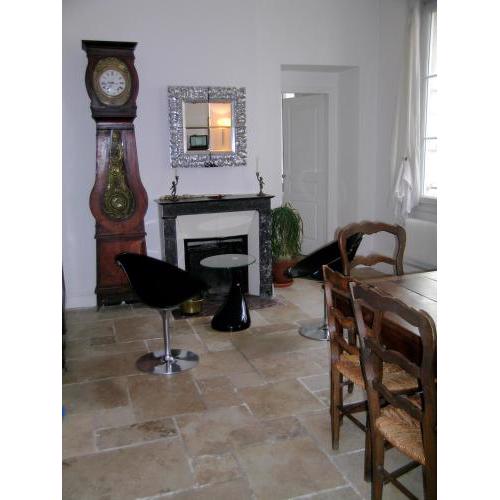 LE MARAIS 3 Bedrooms APT