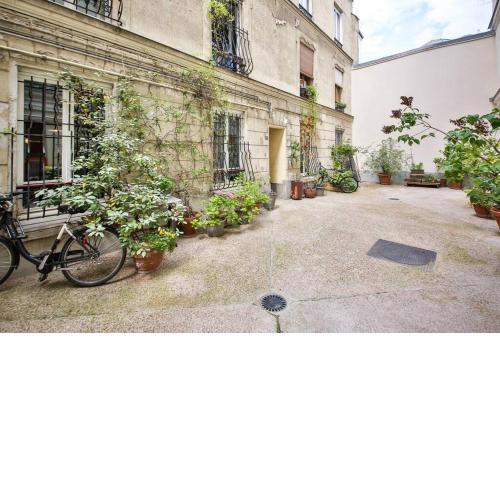 Le Nid de Montmartre