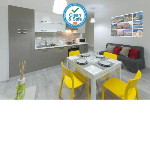 LE TORRI Riviera Holiday