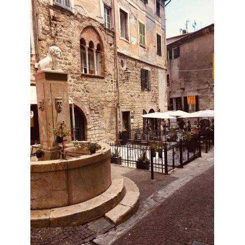 Le Trifore