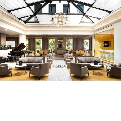 Le Tsuba Hotel