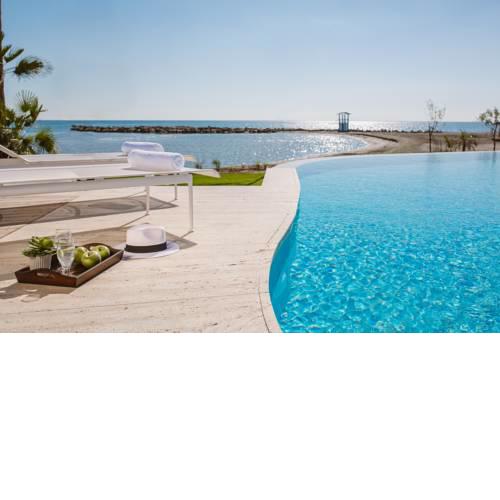Lebay Beach Hotel