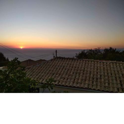 Lefkada Sunset House