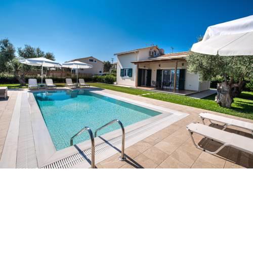 Lefkogea Villas