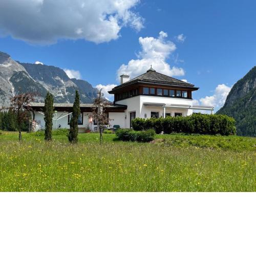 Lehner Schlössl with whirlpool, sauna and tower room