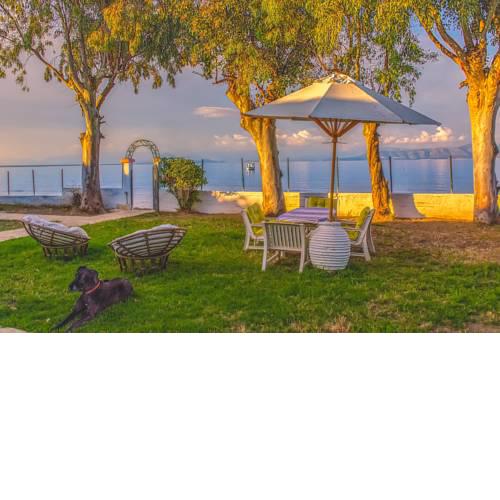 LeMaMi Beachfront Villas