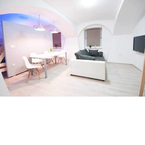 LEMON factory Studio w/arches (Central & Parking)