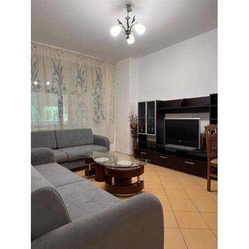 Leonard apartment