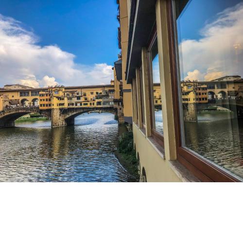Leonardo luxury apartment