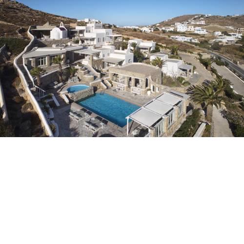 Leonis Summer Houses