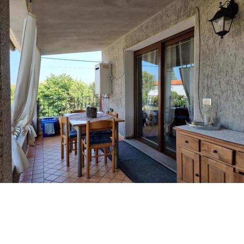 LEO'S HOUSE