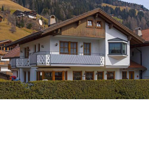 LERCHER WALTRAUD Villa Lercher