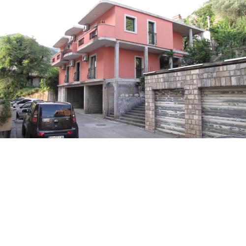 Lero Apartments