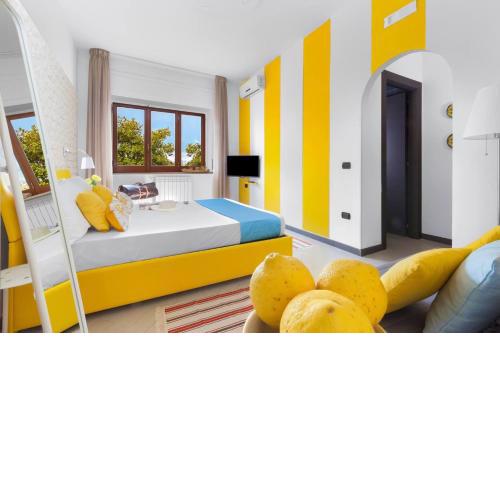 Les Chic Sorrento