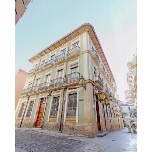 Les Monges Palace Boutique