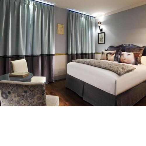 Les Plumes Hotel