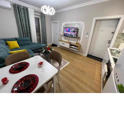 LETI APARTMENT RRUGA E DURRESIT Nr2