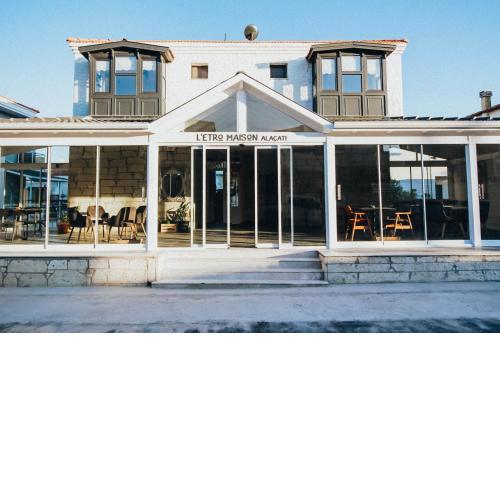L'ETRO MAISON ALACATI HOTEL