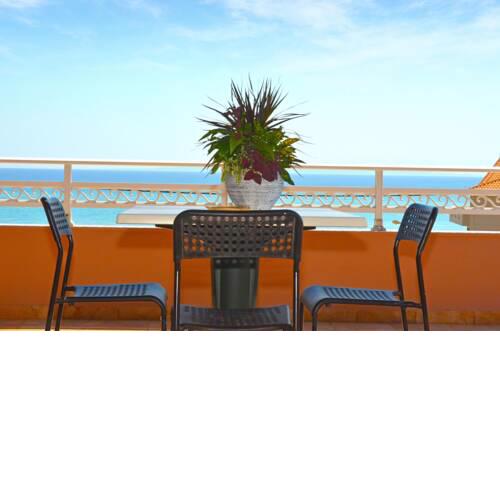 Level 3 Sea View Studio