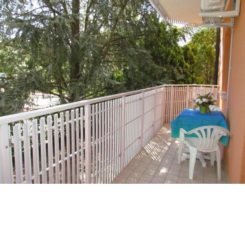 Lido Dei Pini Near Beach And Shopping Street - Beach Place Included by Beahost