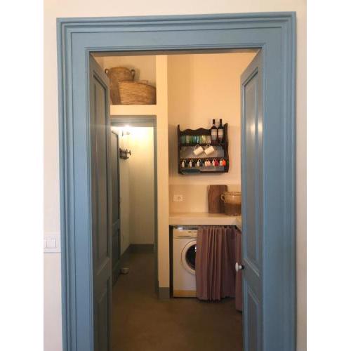 Light Shower House