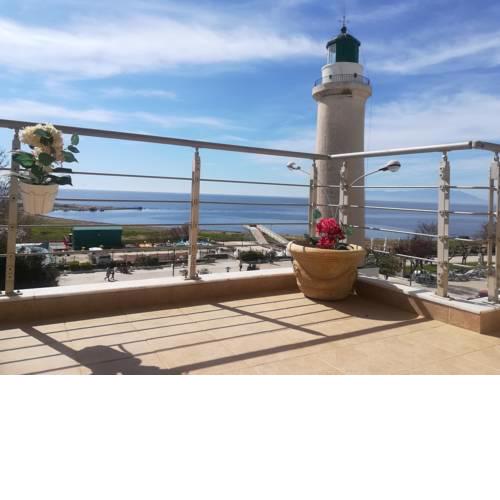 Lighthouse Apartment