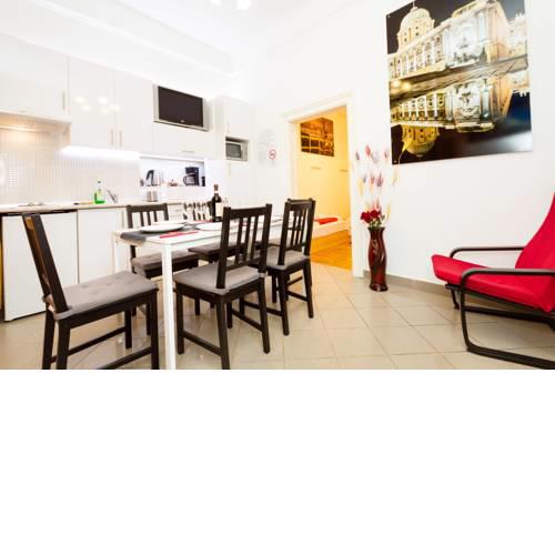 Like Home - Opera Apartments