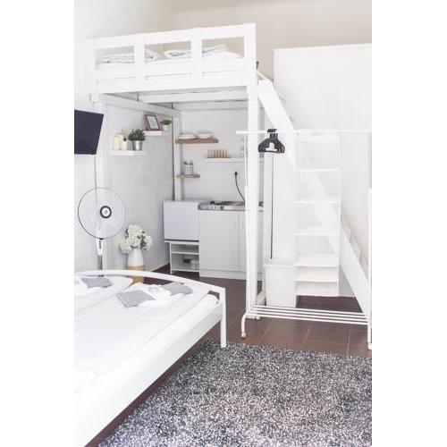 Liliom Apartman