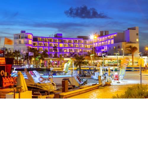 Limanaki Beach Hotel & Suites