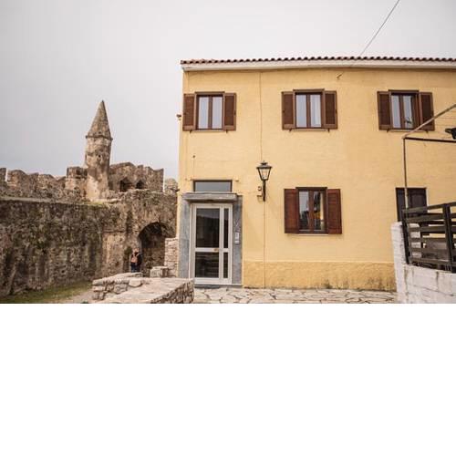 Limani Apartment