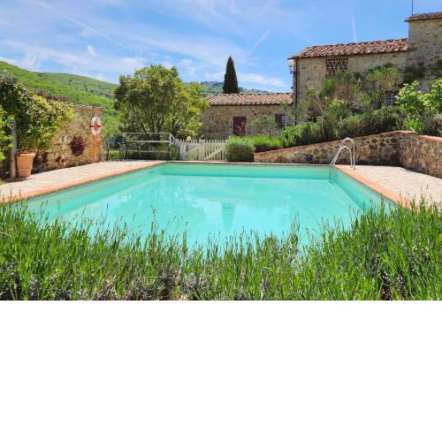 Lindo Apartamento no coração do Chianti!