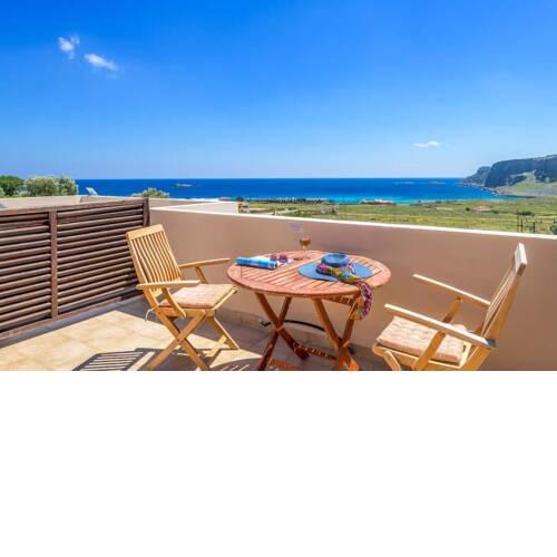 Lindos Villa Sleeps 6 with Pool Air Con and WiFi