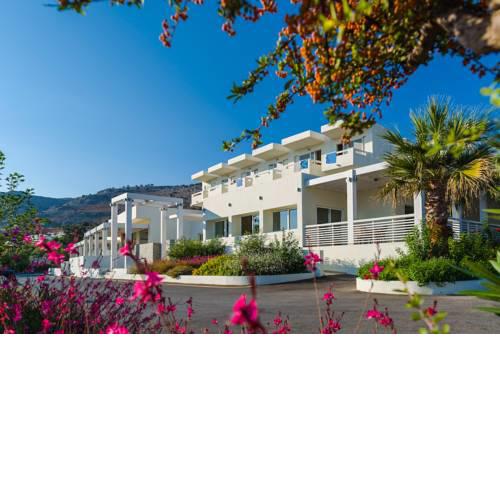 Lindos White Hotel & Suites