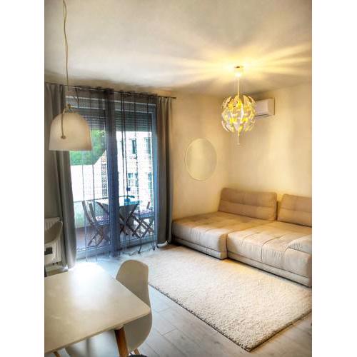 Lion's Garden Apartman II.