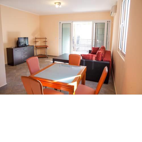 Lira Apartment