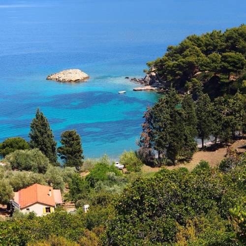 Lithea Villas and Studios by the Sea