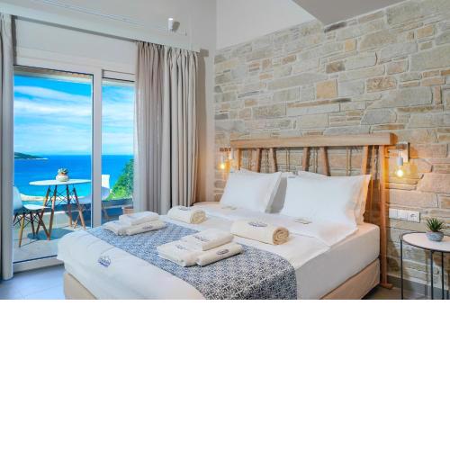 Lithorama Boutique Suites