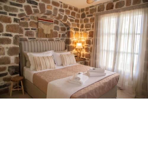 Lithos Residence Poros