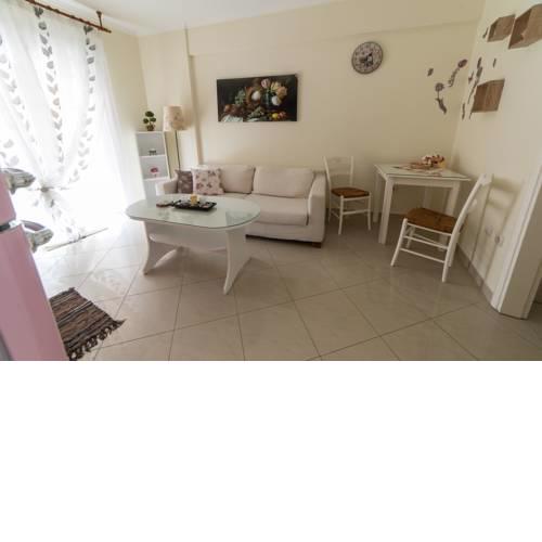 Little cosy and sunny apartment in Thessaloniki
